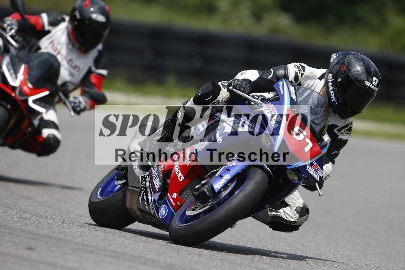 /Archiv-2024/29 12.06.2024 MOTO.CH Track Day ADR/Gruppe blau/51